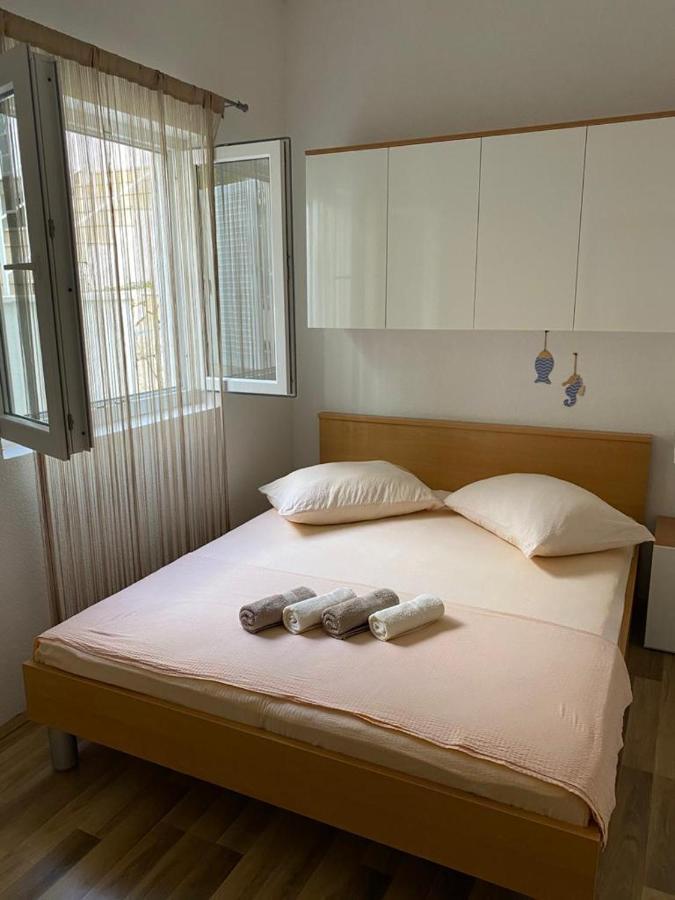 Apartmani Znaor Baška Voda Dış mekan fotoğraf