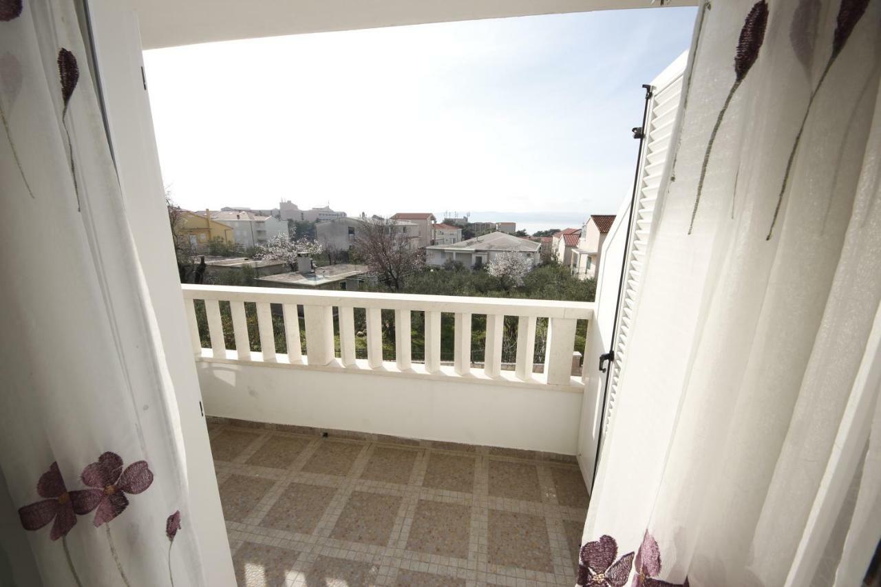 Apartmani Znaor Baška Voda Dış mekan fotoğraf